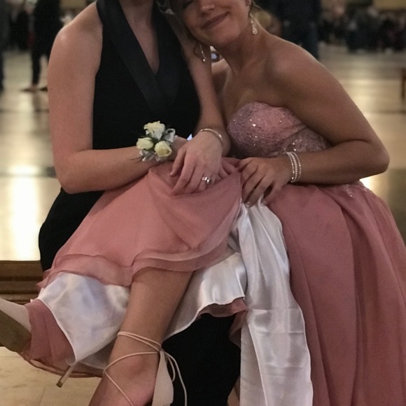 Pink Prom Dress! - Picture 5 of 5